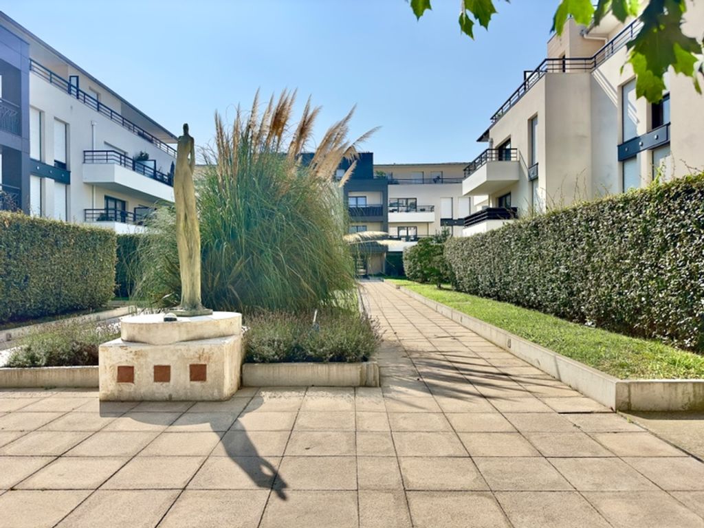 Achat appartement à vendre 4 pièces 81 m² - Colombes