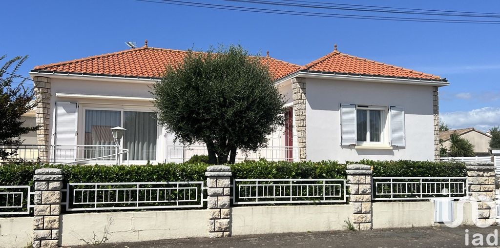 Achat maison à vendre 3 chambres 127 m² - Les Sables-d'Olonne