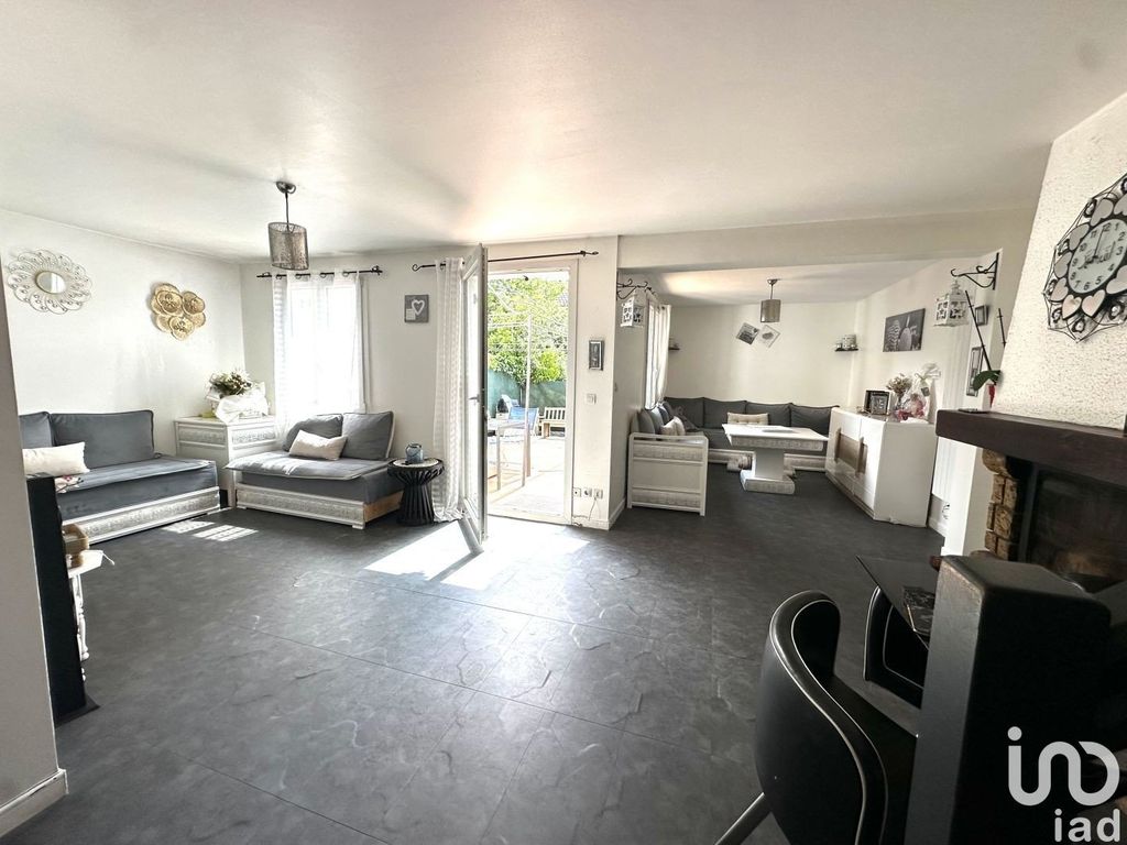 Achat maison à vendre 3 chambres 87 m² - Clichy-sous-Bois