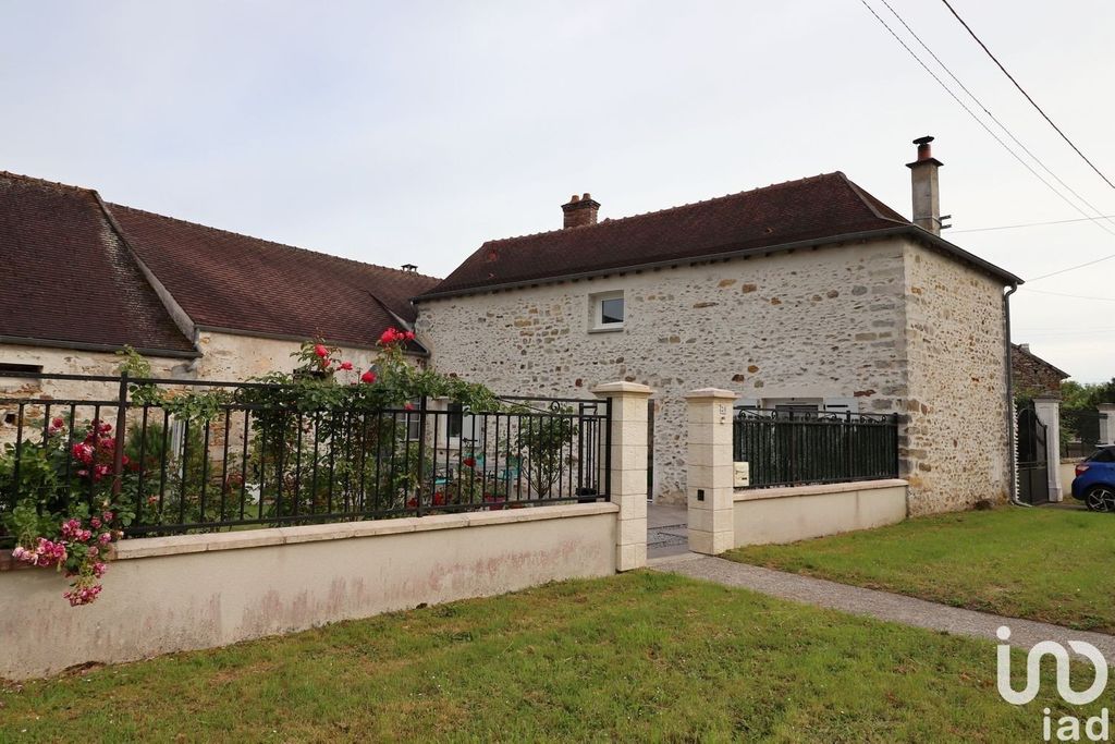 Achat maison à vendre 2 chambres 76 m² - Châtillon-la-Borde