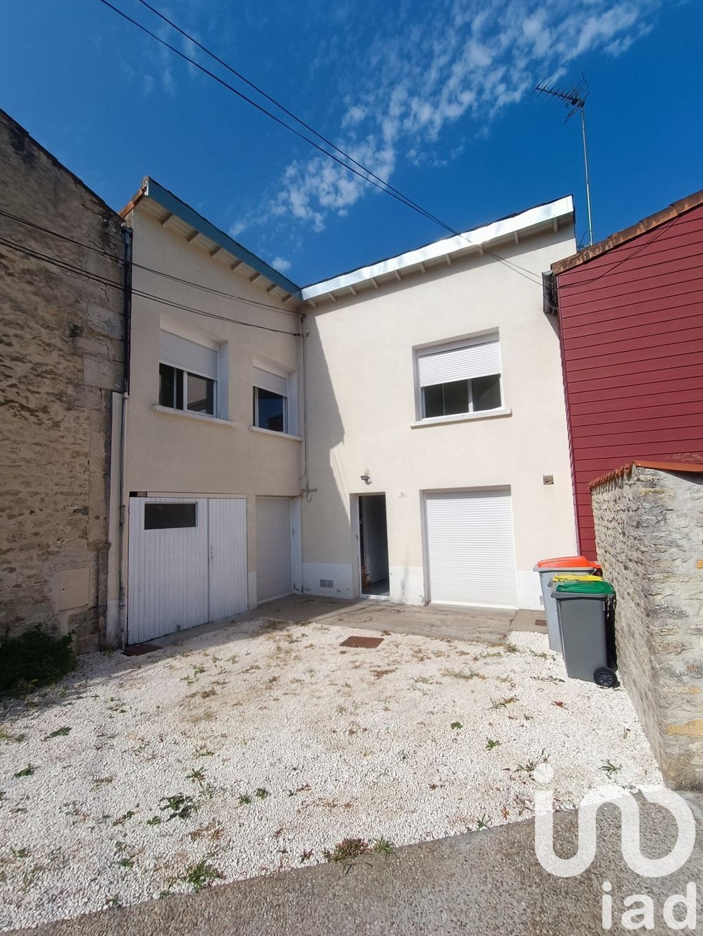 Achat maison à vendre 2 chambres 92 m² - Niort