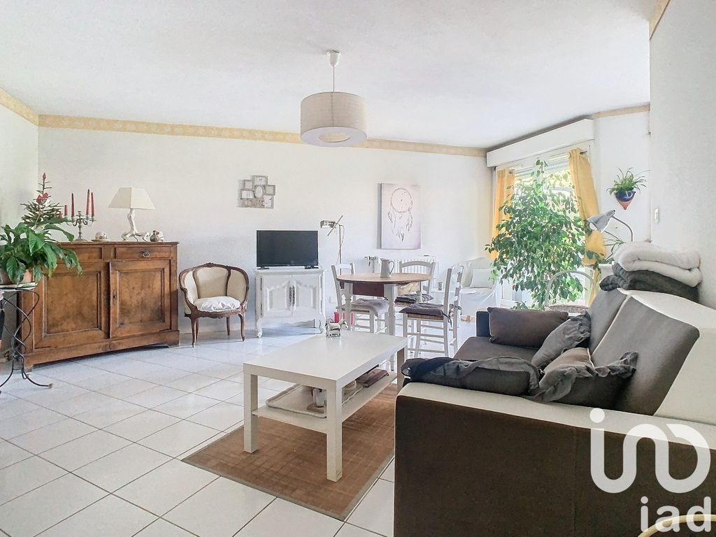 Achat appartement à vendre 3 pièces 66 m² - Gières