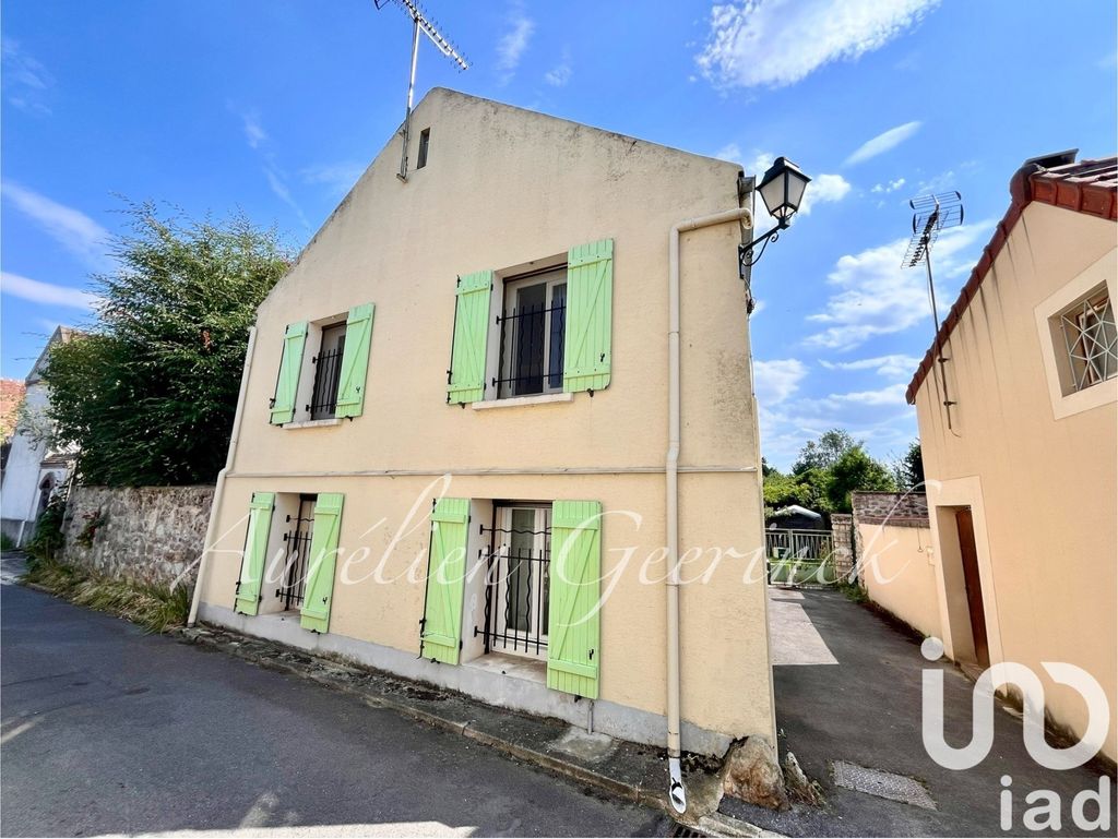 Achat maison à vendre 3 chambres 84 m² - Le Plessis-Luzarches