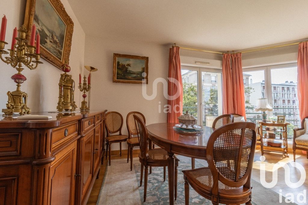 Achat appartement 5 pièce(s) Courbevoie