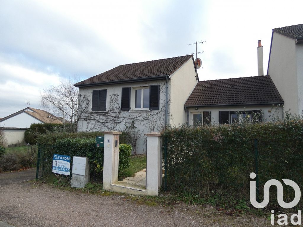 Achat maison à vendre 4 chambres 100 m² - Auxerre