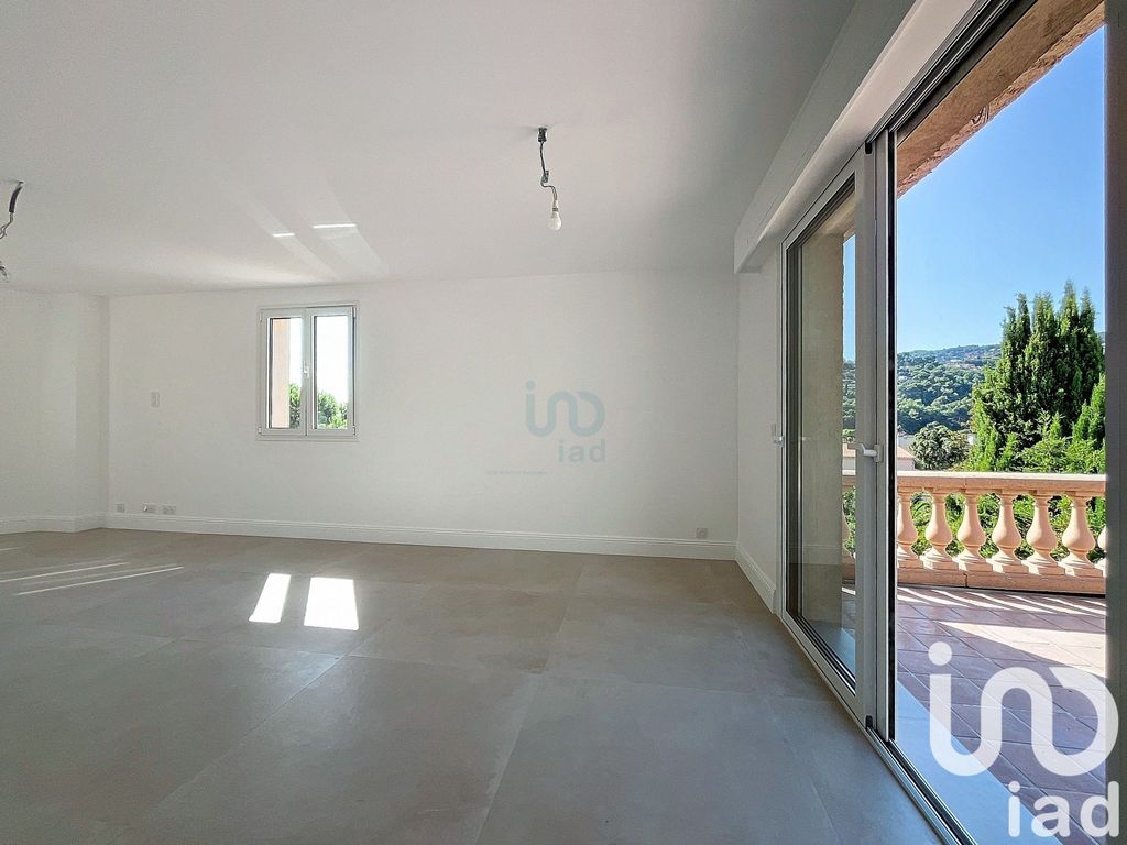 Achat appartement à vendre 3 pièces 74 m² - Nice