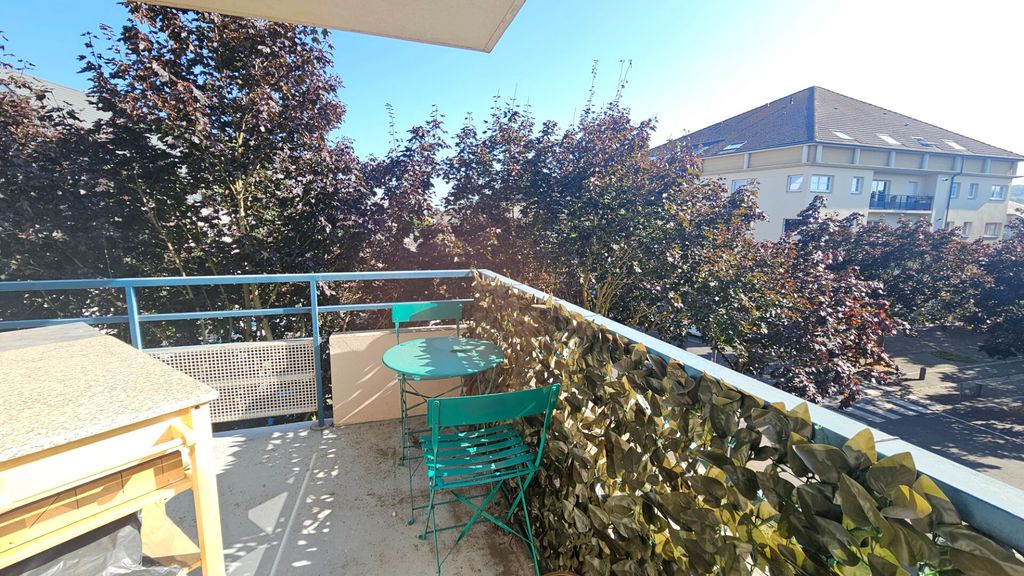 Achat appartement à vendre 3 pièces 61 m² - Jouy-le-Moutier