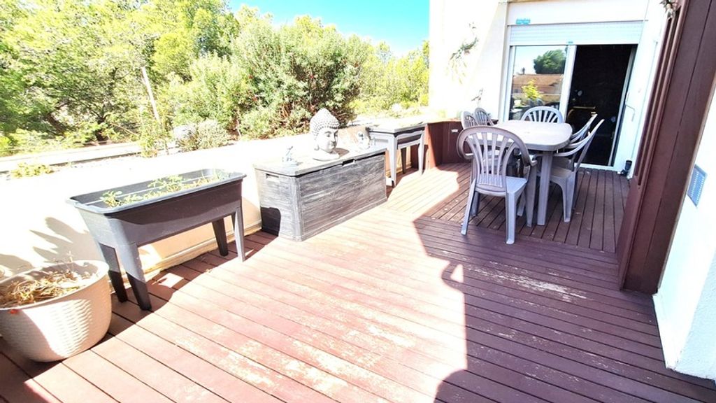 Achat appartement à vendre 3 pièces 81 m² - Martigues