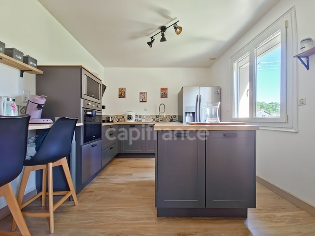 Achat maison à vendre 5 chambres 128 m² - La Quinte