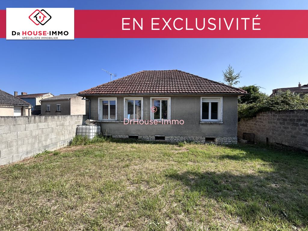 Achat maison à vendre 2 chambres 65 m² - Loudun