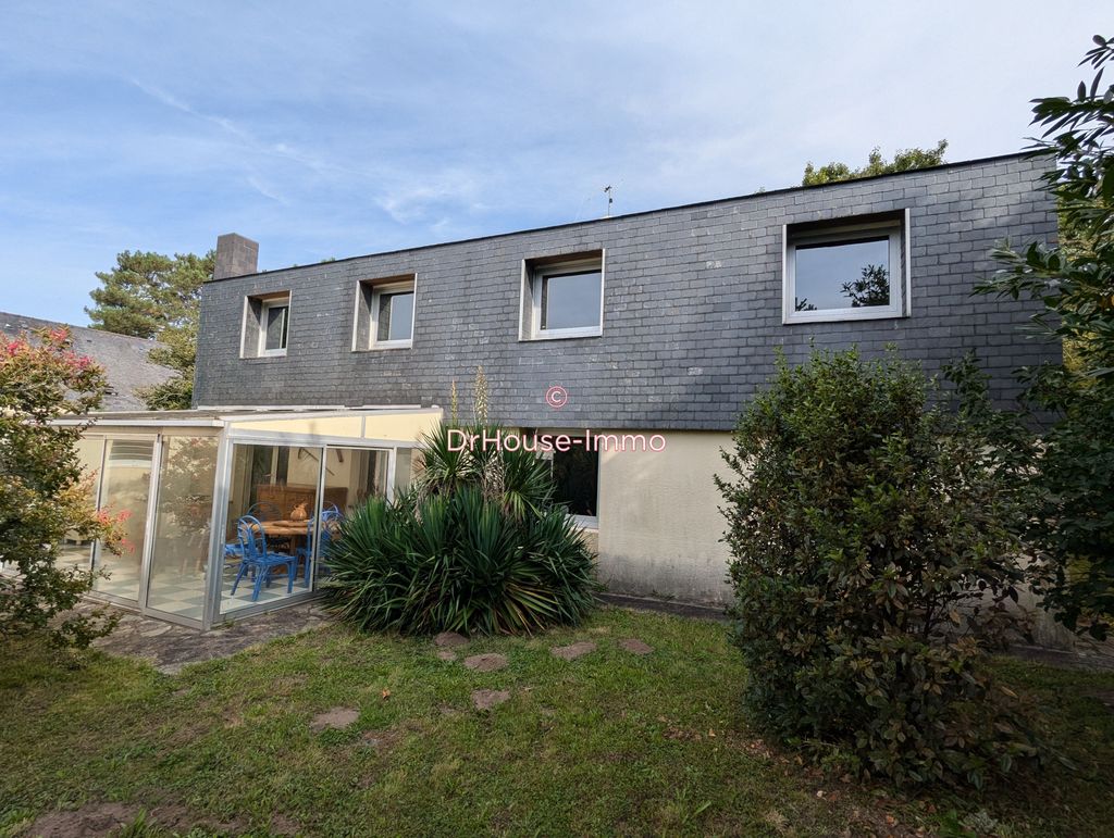 Achat maison à vendre 6 chambres 193 m² - Sainte-Reine-de-Bretagne