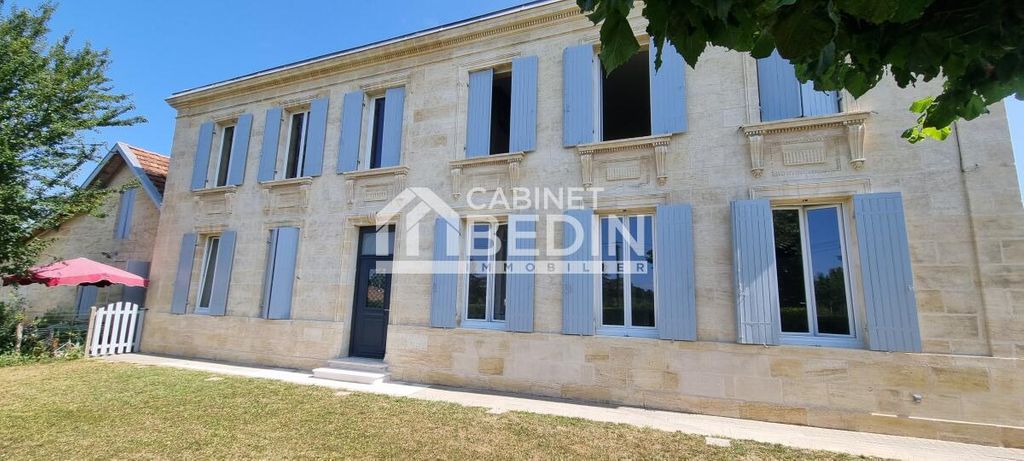 Achat maison à vendre 4 chambres 303 m² - Bourg