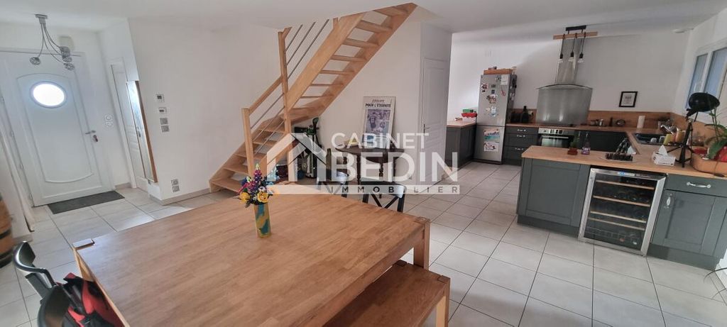 Achat maison à vendre 3 chambres 128 m² - Saint-André-de-Cubzac