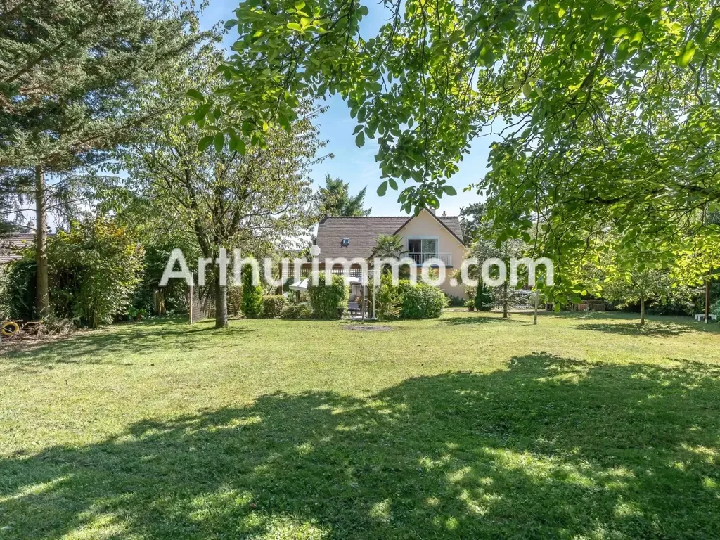 Achat maison à vendre 4 chambres 276 m² - Thorigny-sur-Marne