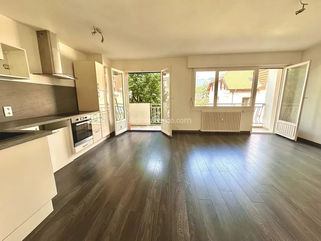 Achat appartement à vendre 2 pièces 52 m² - Aix-les-Bains