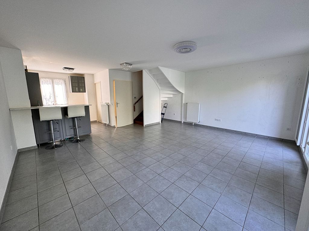 Achat maison à vendre 3 chambres 82 m² - Rosny-sous-Bois