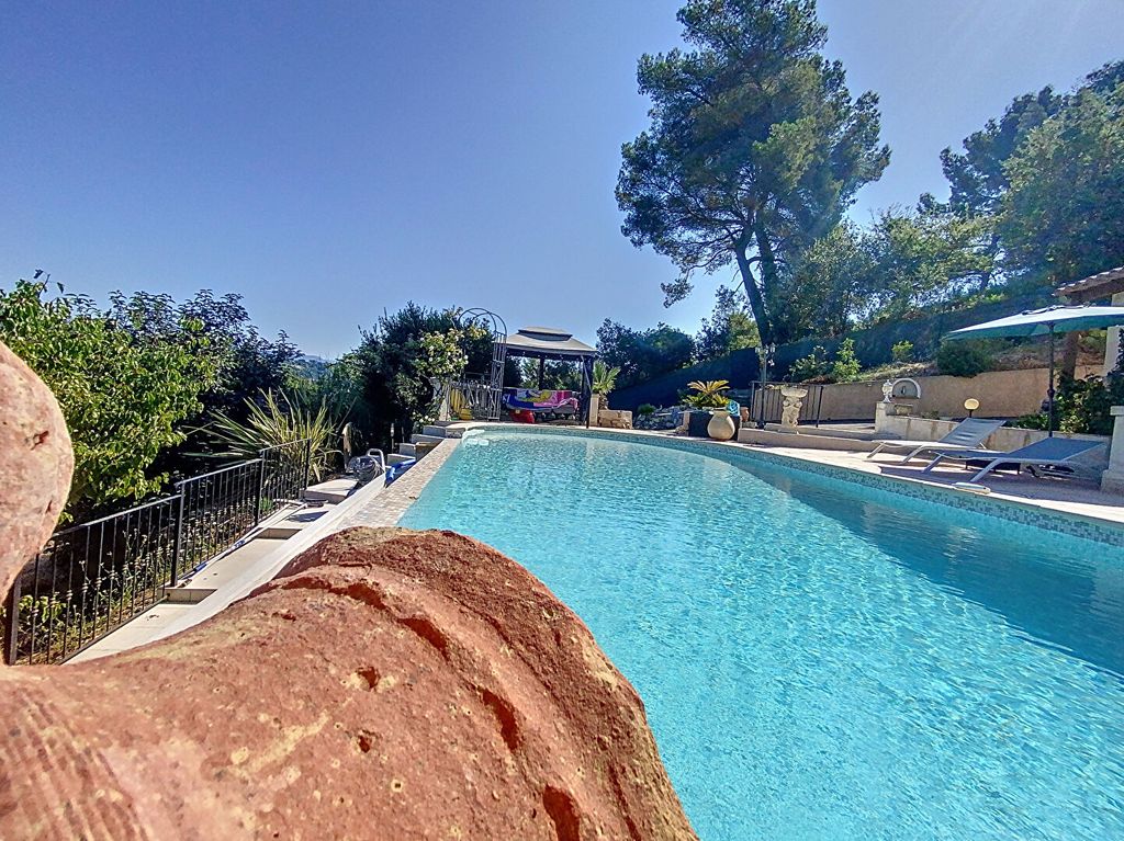 Achat maison à vendre 6 chambres 295 m² - Saint-Paul-de-Vence