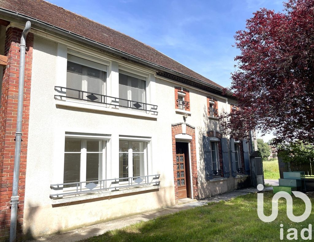 Achat maison à vendre 4 chambres 159 m² - Davrey