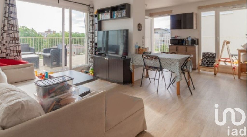 Achat appartement à vendre 4 pièces 75 m² - Trappes