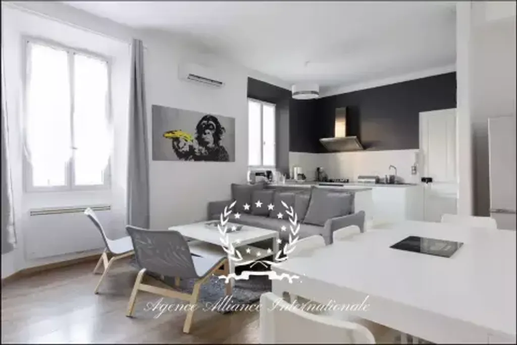 Achat appartement à vendre 4 pièces 74 m² - Cannes