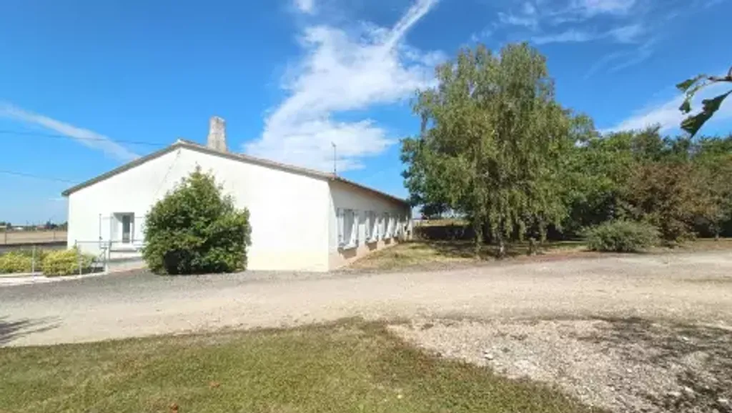 Achat maison 4 chambre(s) - Neuville-de-Poitou