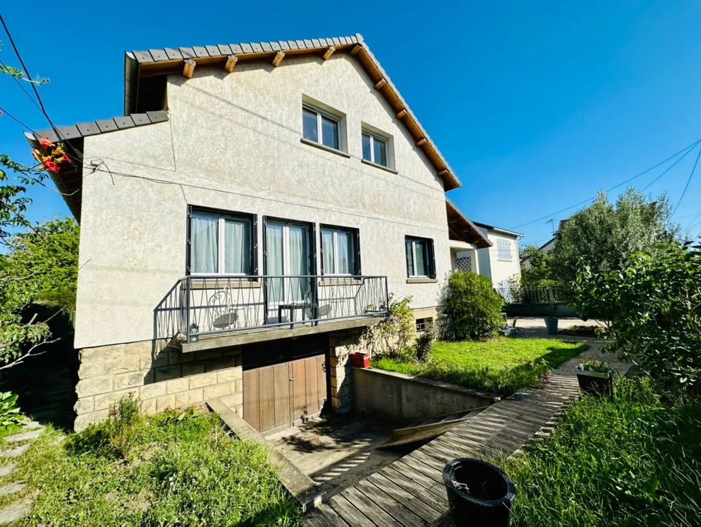 Achat maison à vendre 5 chambres 155 m² - Conflans-Sainte-Honorine