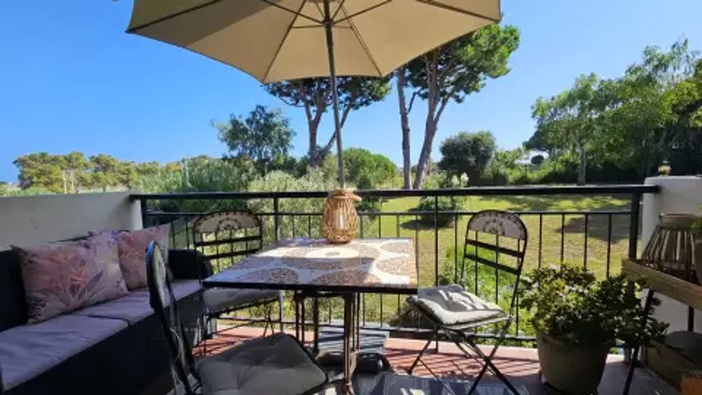 Achat appartement à vendre 3 pièces 65 m² - Antibes