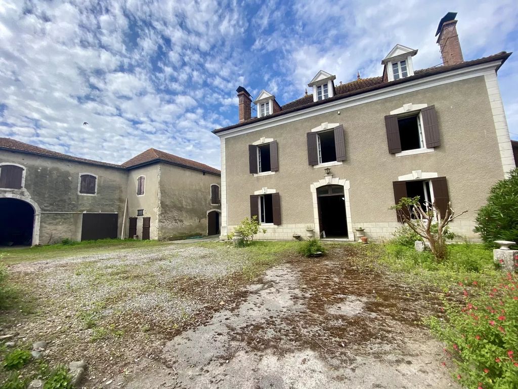 Achat maison 5 chambre(s) - Sauveterre-de-Béarn