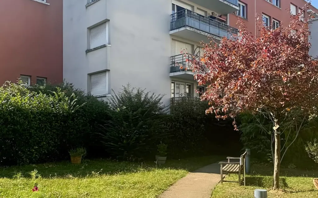 Achat appartement à vendre 3 pièces 63 m² - Saint-Denis