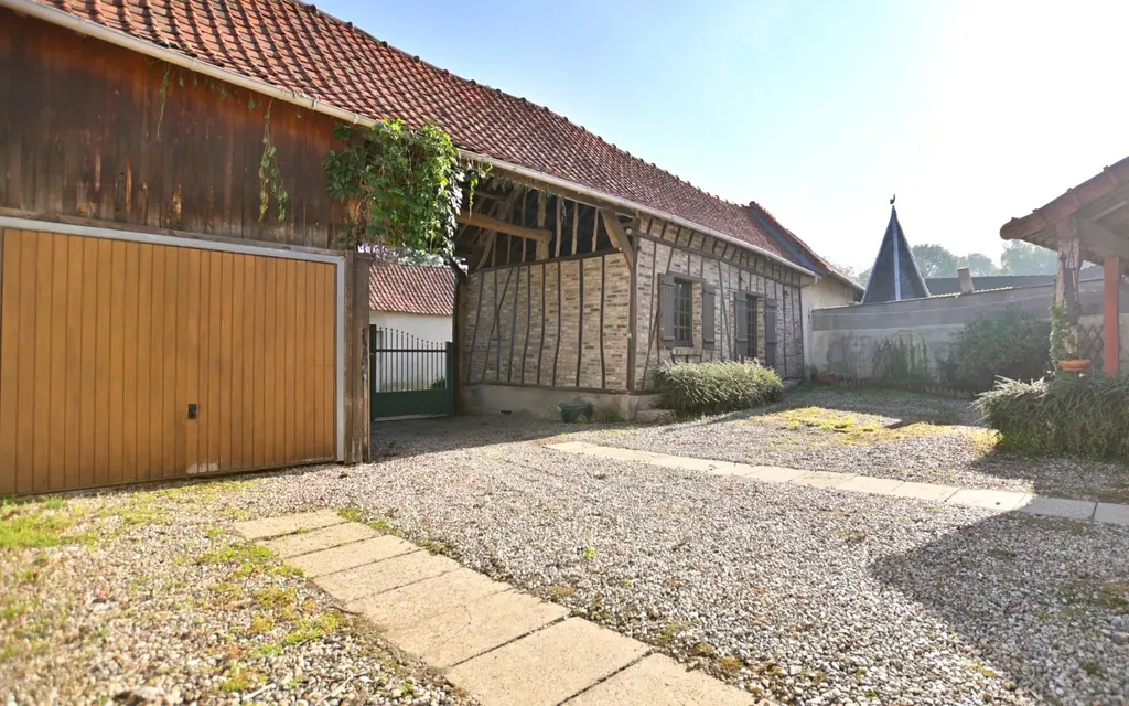 Achat maison à vendre 3 chambres 120 m² - Huppy