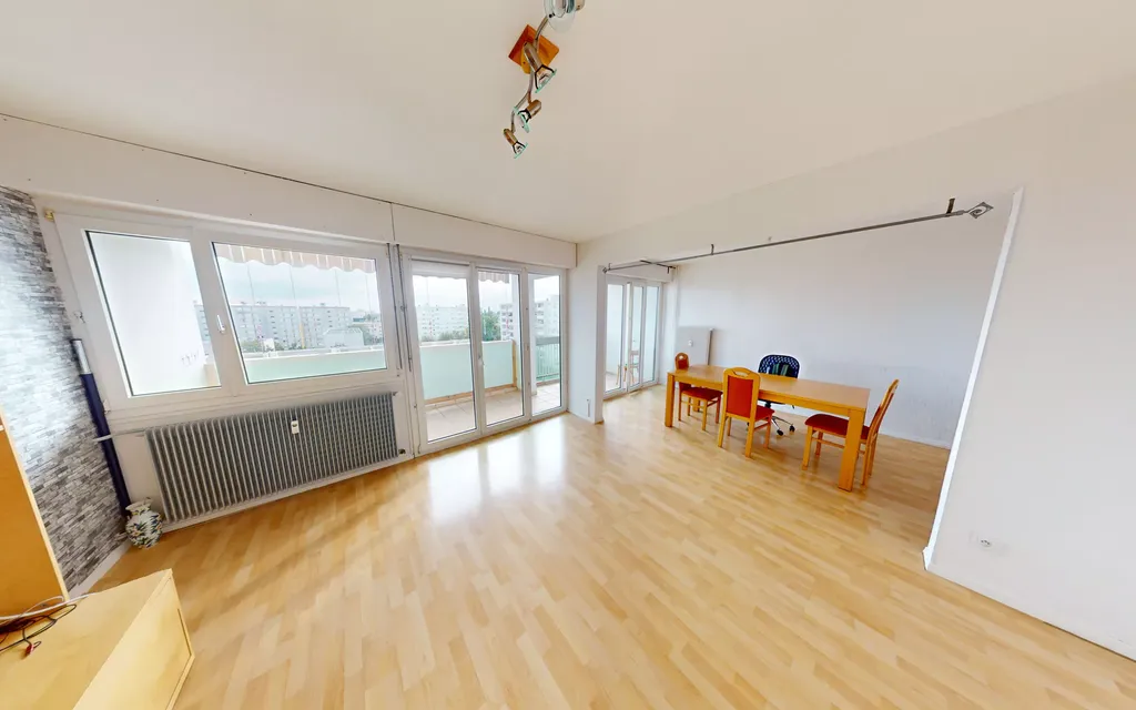 Achat appartement à vendre 5 pièces 97 m² - Hoenheim