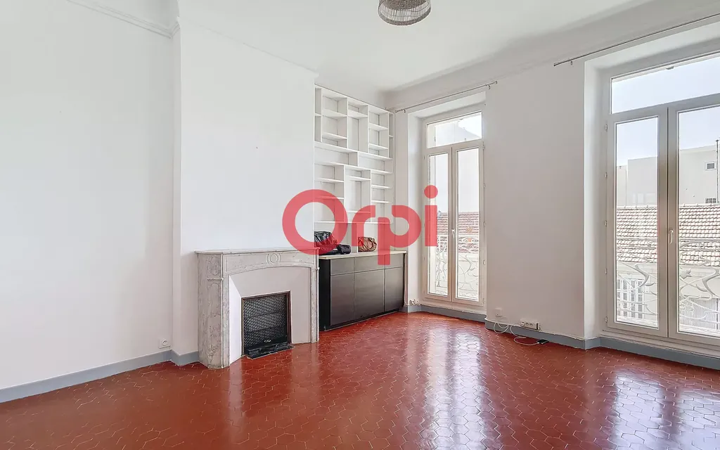 Achat appartement à vendre 3 pièces 67 m² - Toulon