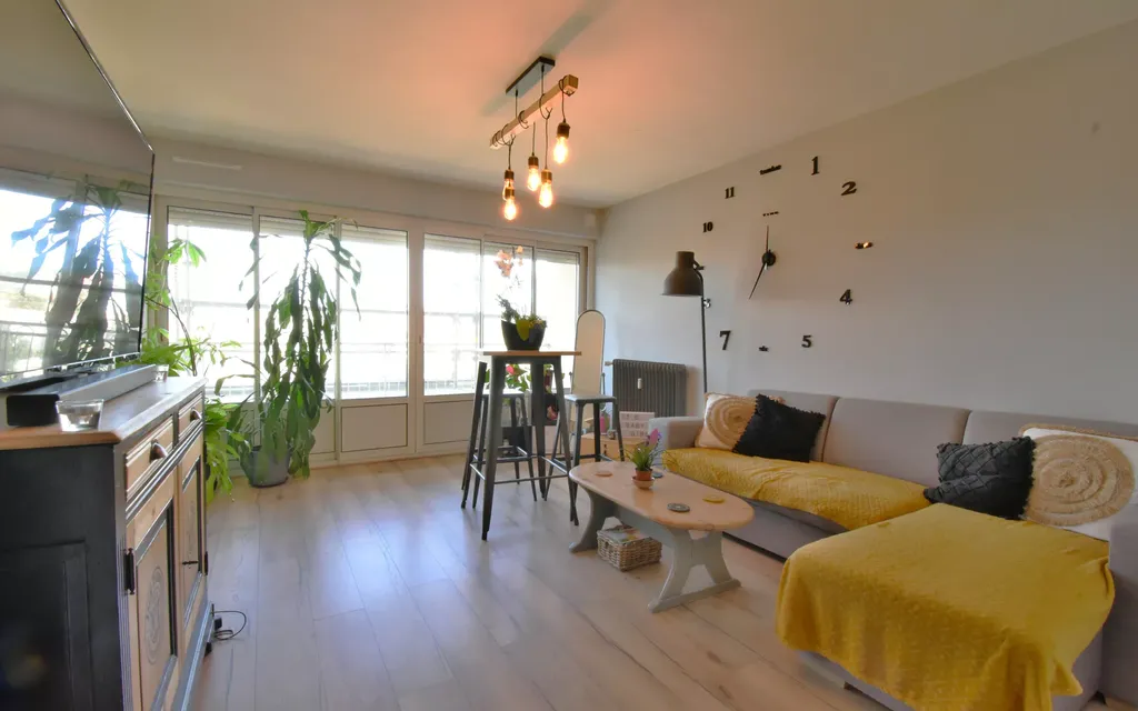 Achat appartement à vendre 3 pièces 72 m² - Valence