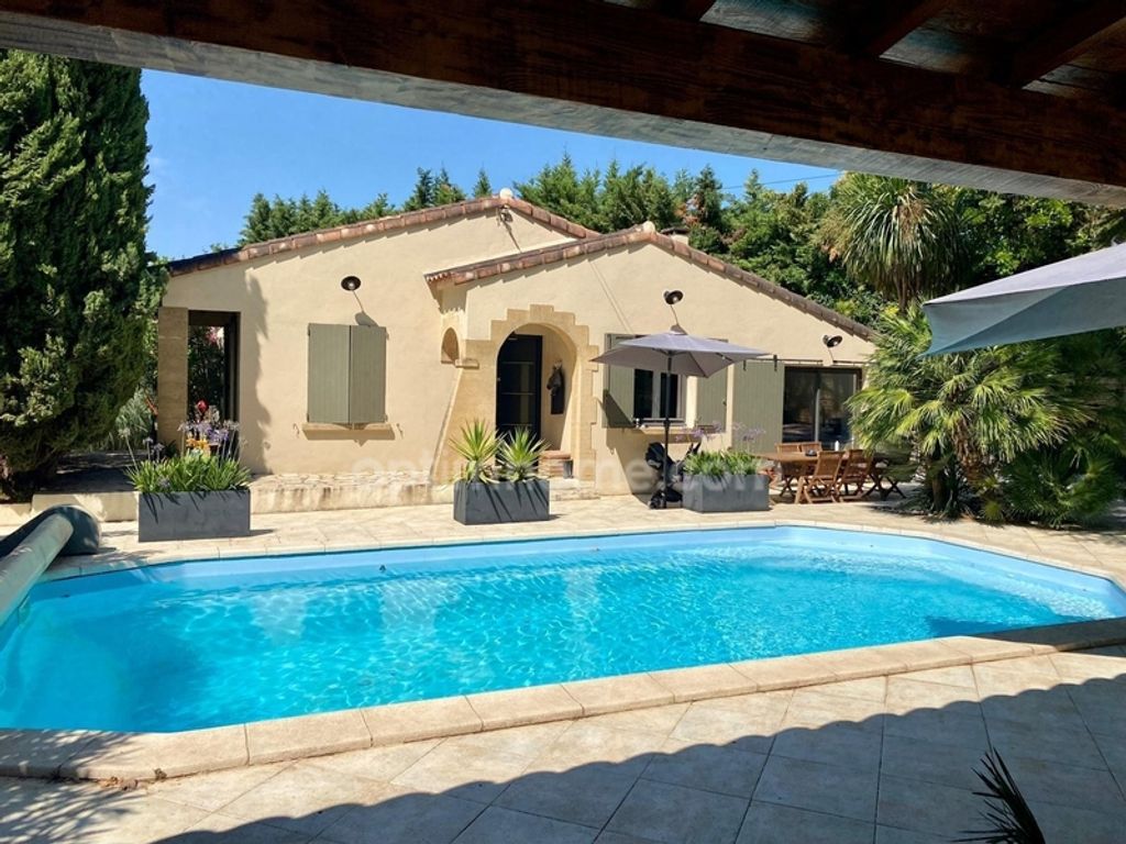 Achat maison à vendre 3 chambres 115 m² - Saint-Rémy-de-Provence