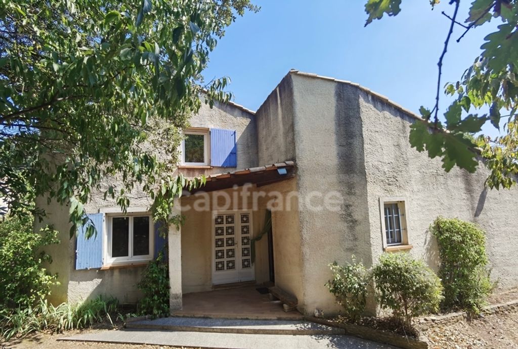 Achat maison à vendre 4 chambres 132 m² - Uzès