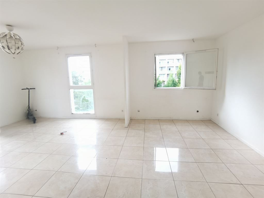 Achat appartement à vendre 5 pièces 100 m² - Noisy-le-Grand