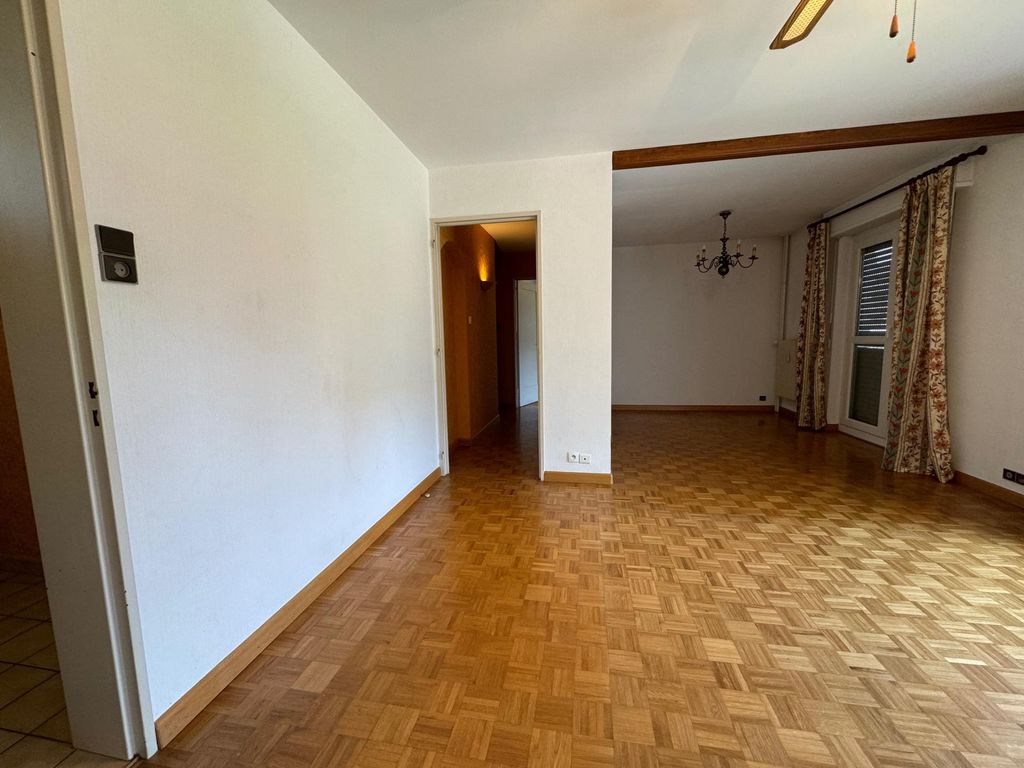 Achat appartement à vendre 4 pièces 72 m² - Illzach