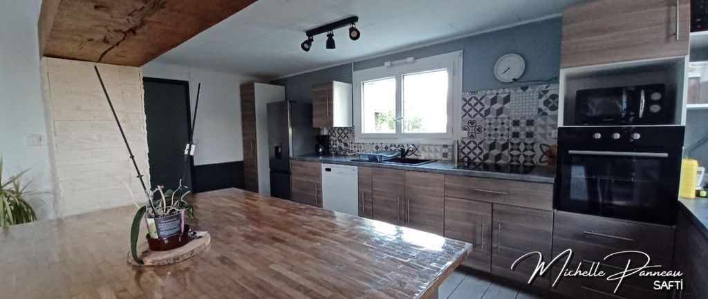 Achat maison à vendre 5 chambres 160 m² - Malicorne-sur-Sarthe