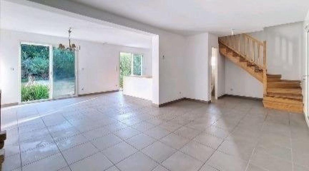 Achat maison à vendre 3 chambres 100 m² - Marseille 12ème arrondissement