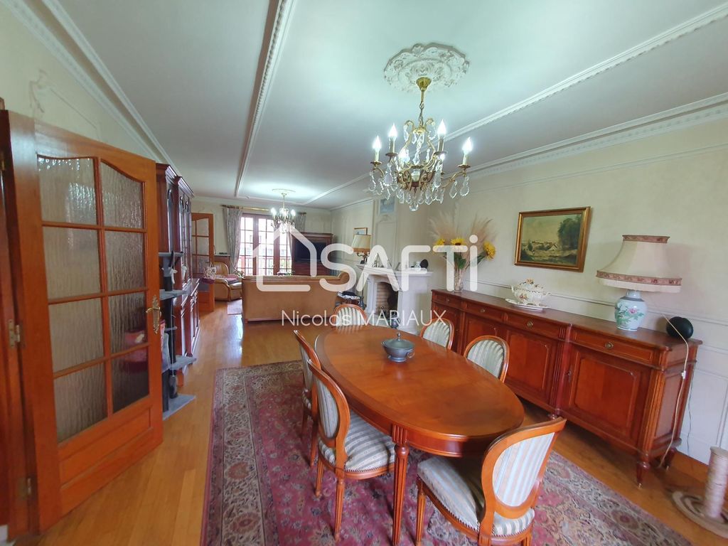 Achat maison à vendre 5 chambres 227 m² - Eaubonne