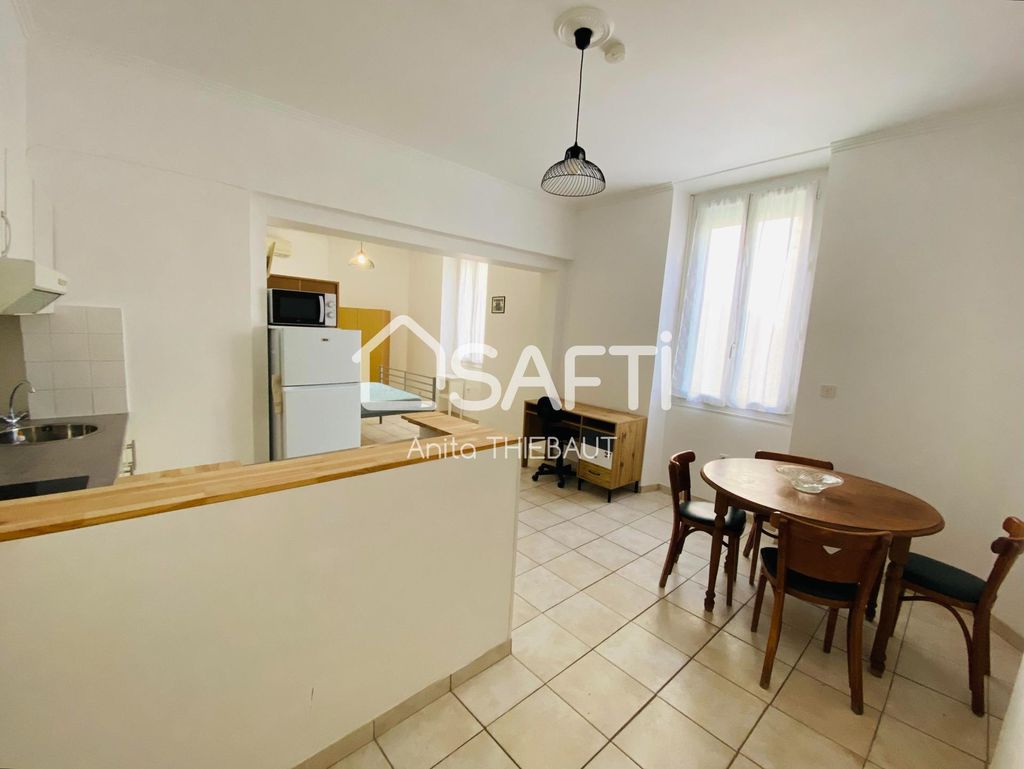 Achat studio à vendre 36 m² - Saint-Raphaël