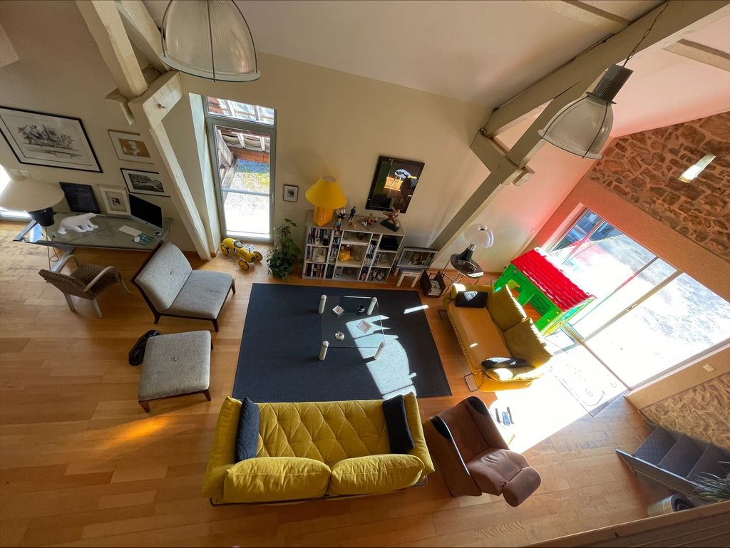 Achat maison à vendre 4 chambres 212 m² - Le Creusot