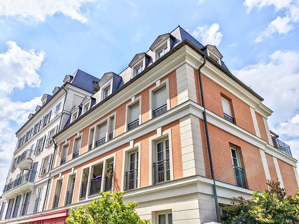 Achat appartement à vendre 5 pièces 110 m² - La Garenne-Colombes