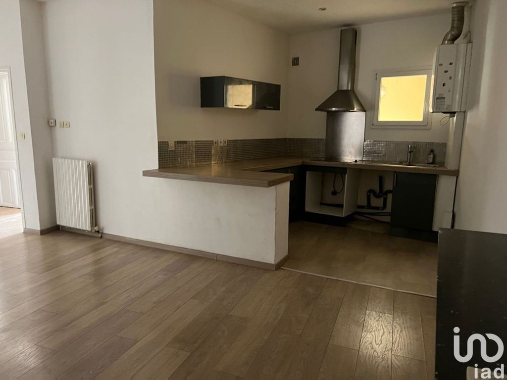 Achat appartement à vendre 5 pièces 142 m² - Nîmes