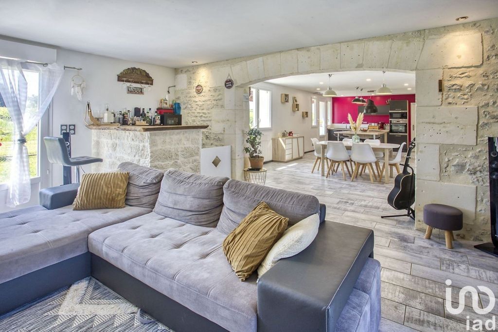 Achat maison à vendre 4 chambres 132 m² - Lignières-Sonneville