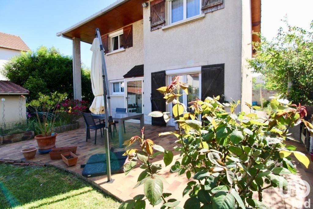 Achat maison à vendre 4 chambres 109 m² - Tremblay-en-France