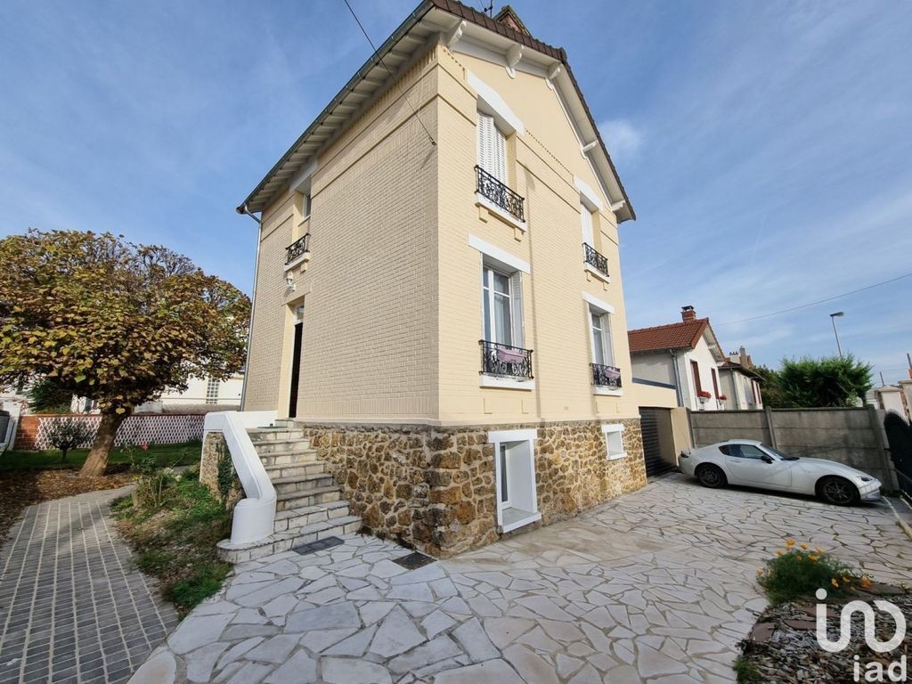 Achat maison à vendre 4 chambres 123 m² - Villemomble