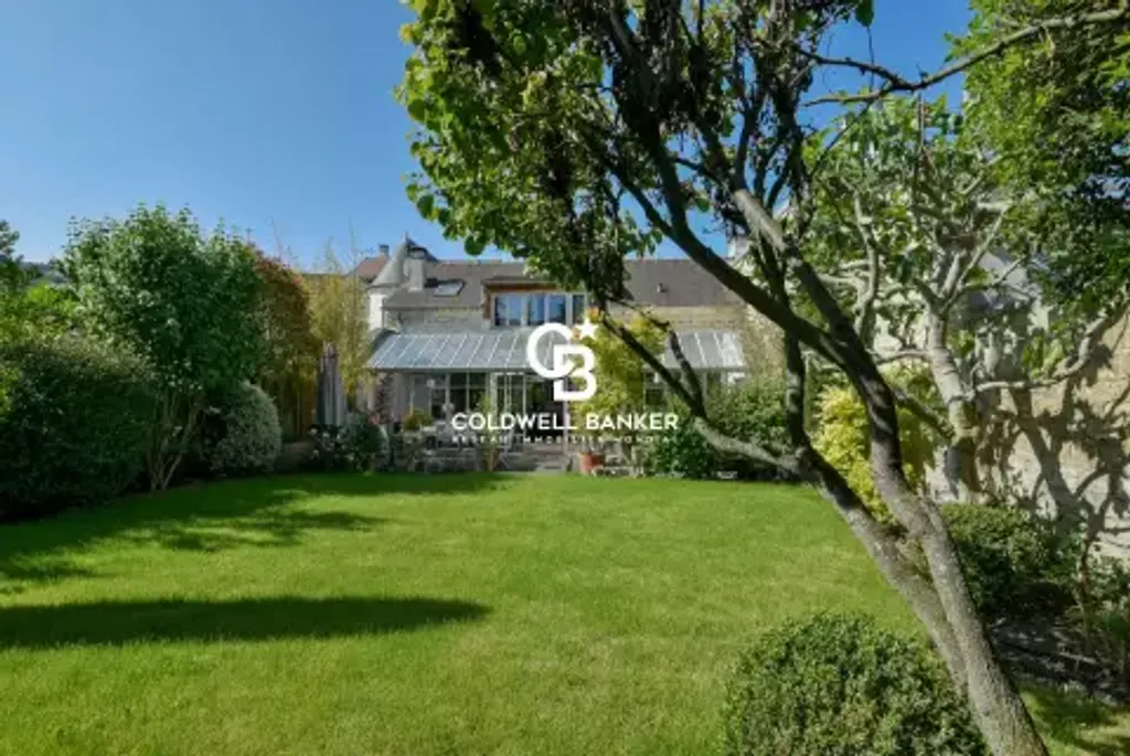 Achat maison à vendre 4 chambres 280 m² - Croissy-sur-Seine