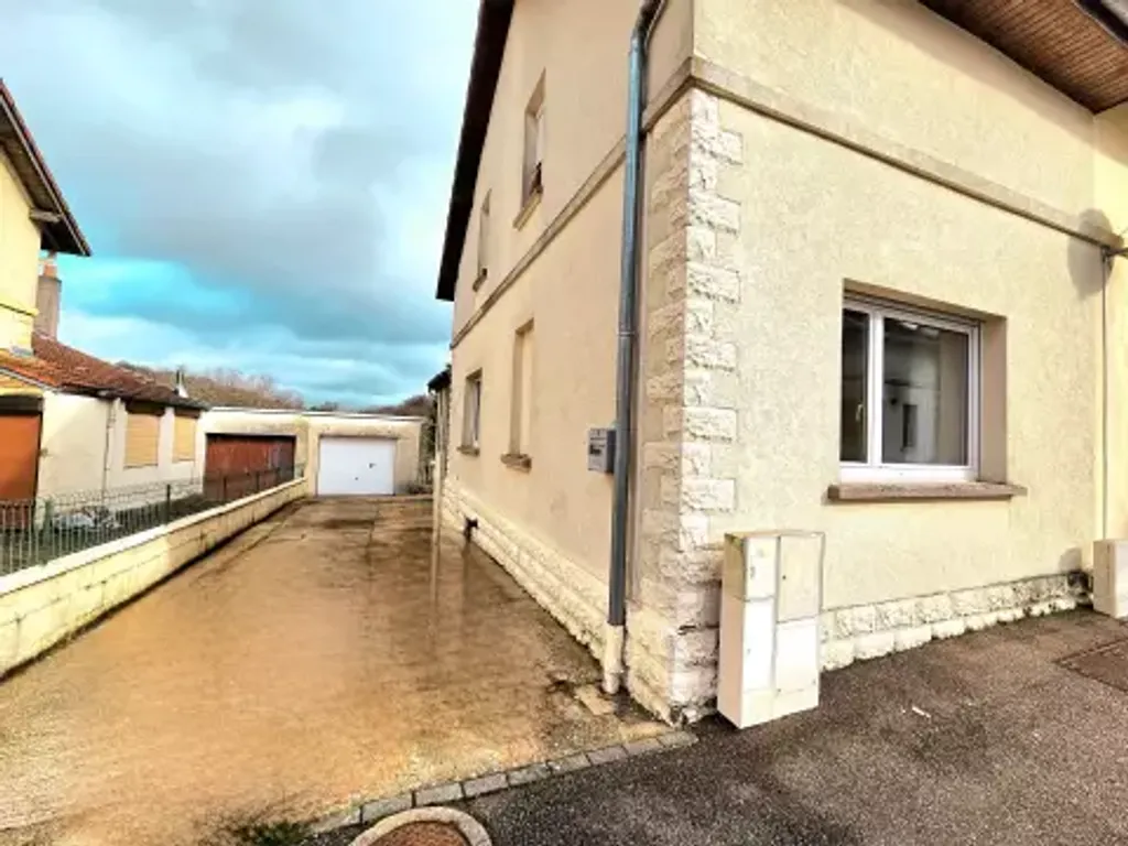 Achat maison à vendre 2 chambres 73 m² - Ottange