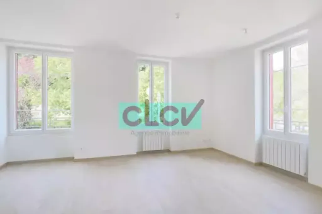 Achat appartement à vendre 2 pièces 40 m² - Charbonnières-les-Bains